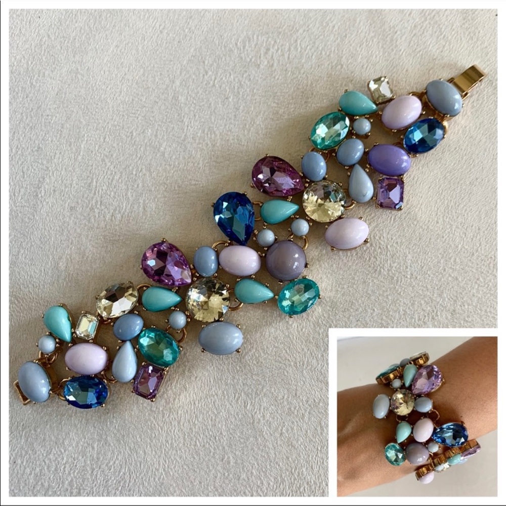 NWOT Statement Faux Gemstones Goldtone BRACELET
